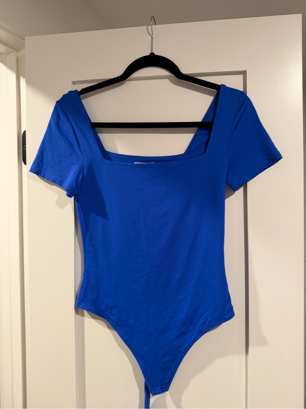 Aritzia Contour Square neck bodysuit